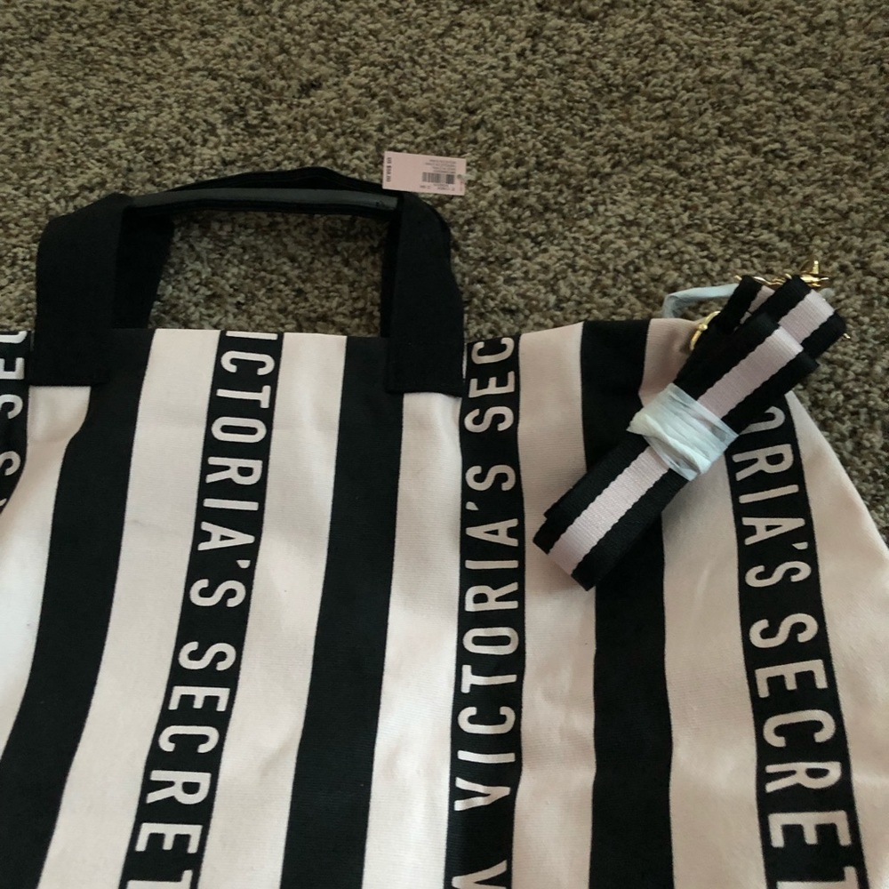 Victoria’s Secret tote bag brand new
